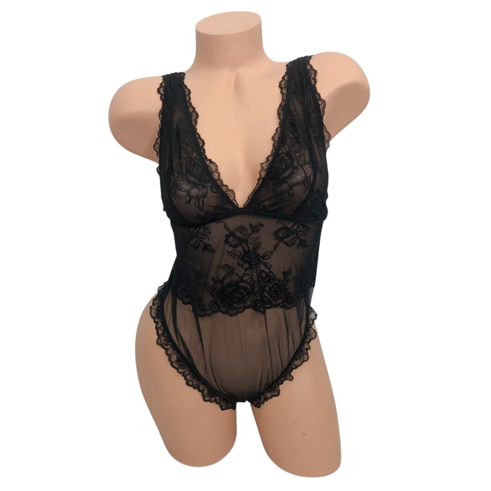 Victoria's Secret Very Sexy Lace Bodysuit Lingerie Size Large Sheer Mesh Gothic